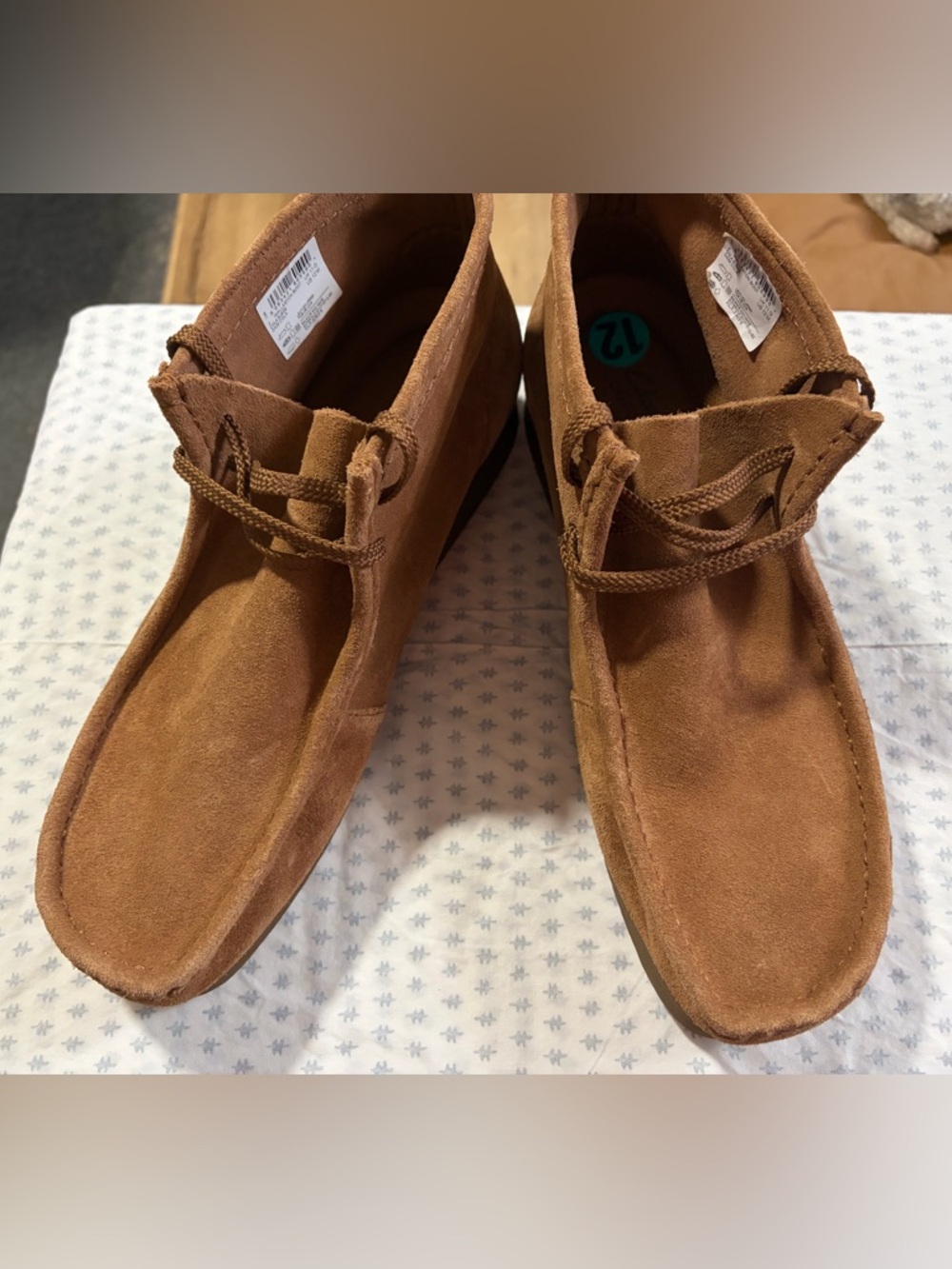 Clarks Wallaston Suede Chukka Boots